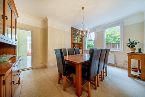 16 Cornwall Road, Uxbridge, UB8 1BB