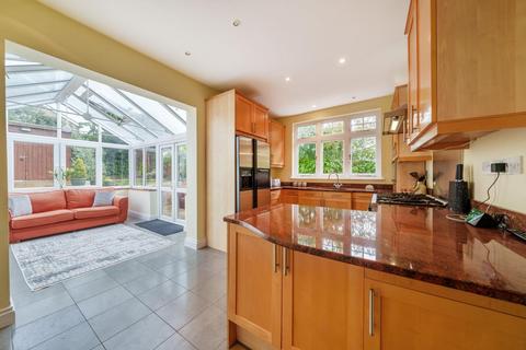 16 Cornwall Road, Uxbridge, UB8 1BB