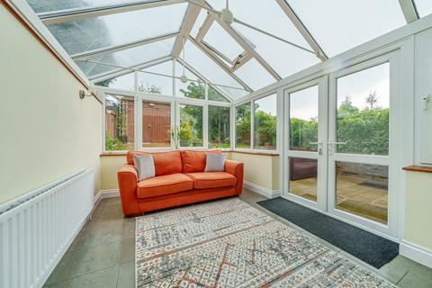 16 Cornwall Road, Uxbridge, UB8 1BB
