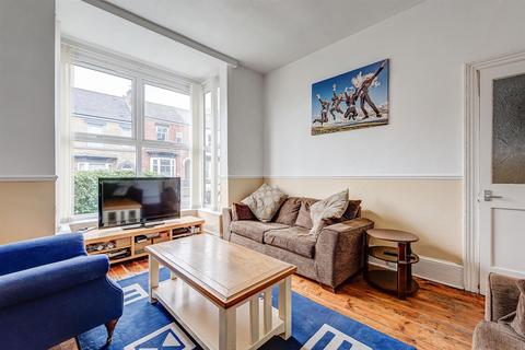 22 Fieldhead Road, Sheffield, S8 0ZX