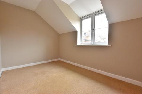 2 bedroom flat to rent, Manse Gardens, Haslers Lane, Dunmow