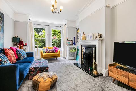 44 Harrogate Road, Caversham, Reading, RG4 7PN