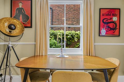44 Harrogate Road, Caversham, Reading, RG4 7PN
