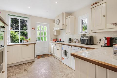 44 Harrogate Road, Caversham, Reading, RG4 7PN