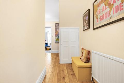 44 Harrogate Road, Caversham, Reading, RG4 7PN