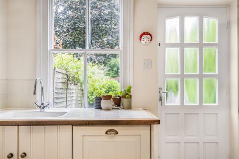 44 Harrogate Road, Caversham, Reading, RG4 7PN