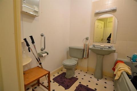 1 bedroom property for sale, Townsend Court, Leominster