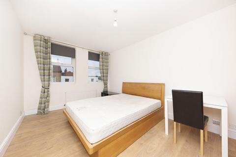 2 bedroom flat to rent, Kingston Road, SW19