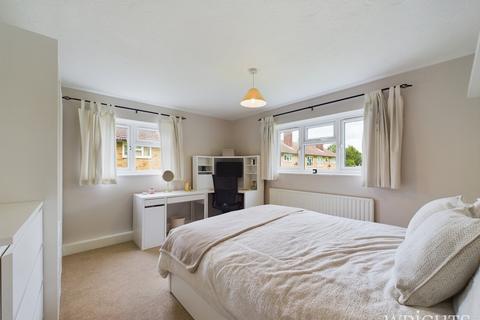 2 bedroom flat for sale, Haymeads, WELWYN GARDEN CITY AL8