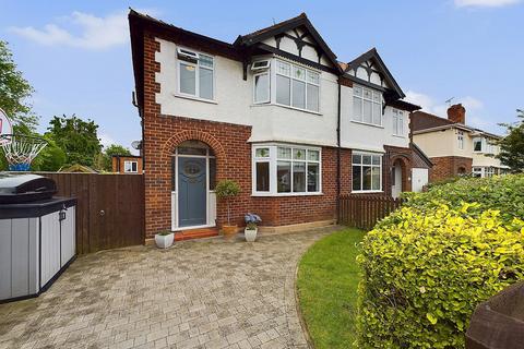 3 bedroom semi-detached house for sale, Elmwood Avenue, Hoole, Chester, CH2