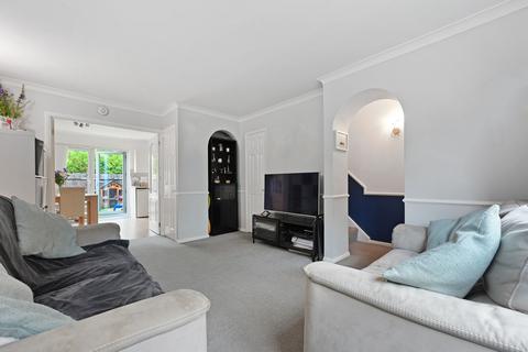74 Vellum Drive, Carshalton, SM5 2TS