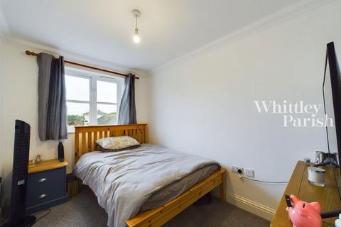 2 bedroom flat for sale, Bromedale Avenue, Mulbarton