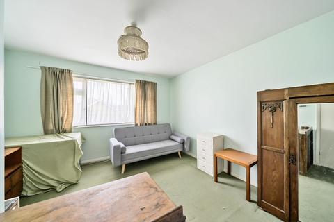 3 bedroom bungalow for sale, Hawthorn Way, Bisley, Woking, Surrey, GU24