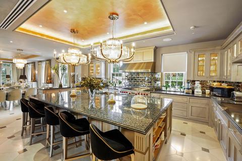 7 bedroom detached house for sale, Sunningdale Manor, St Saviour