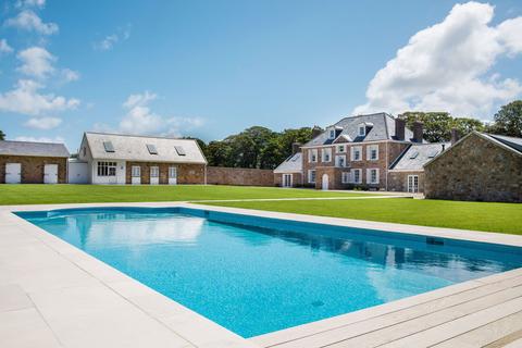 6 bedroom detached house for sale, Highcliff, St John