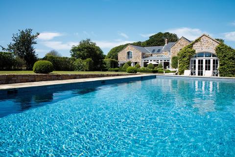 5 bedroom detached house for sale, La Chasse, St Saviour