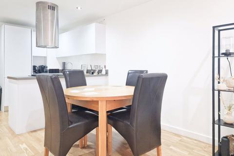 2 bedroom apartment for sale, 20 International House, St Helier