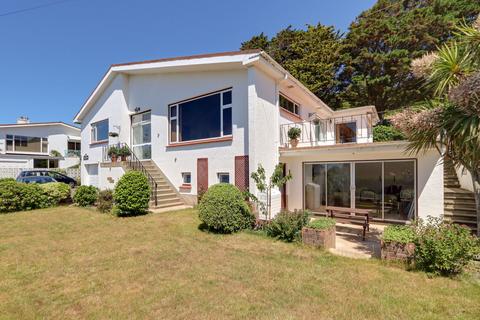 3 bedroom detached house for sale, Vers L'Ouest, St Ouen