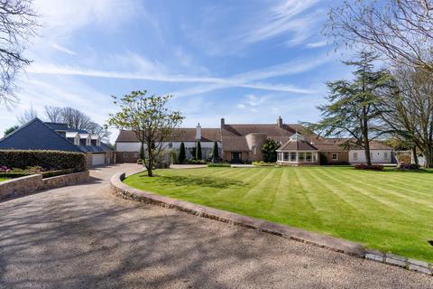 9 bedroom detached house for sale, Le Mottais Farm, St John