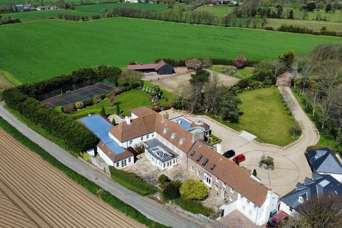 9 bedroom detached house for sale, Le Mottais Farm, St John