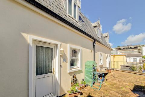 2 bedroom property for sale, Townhouse 3, St Helier