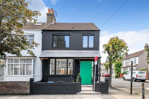 3 bedroom terraced house for sale, Seely Road, Tooting