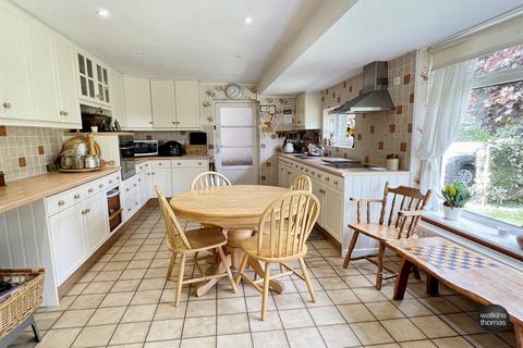 Halfar Coldwells Road, Holmer, Hereford, HR1 1LH