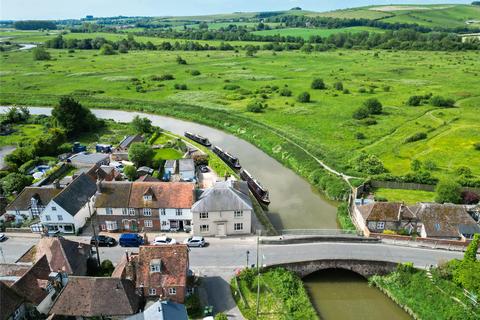 4 bedroom house for sale, High Street, Upper Beeding, Steyning, West Sussex, BN44