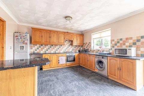 3 bedroom semi-detached house for sale, First Crescent, Slough SL1
