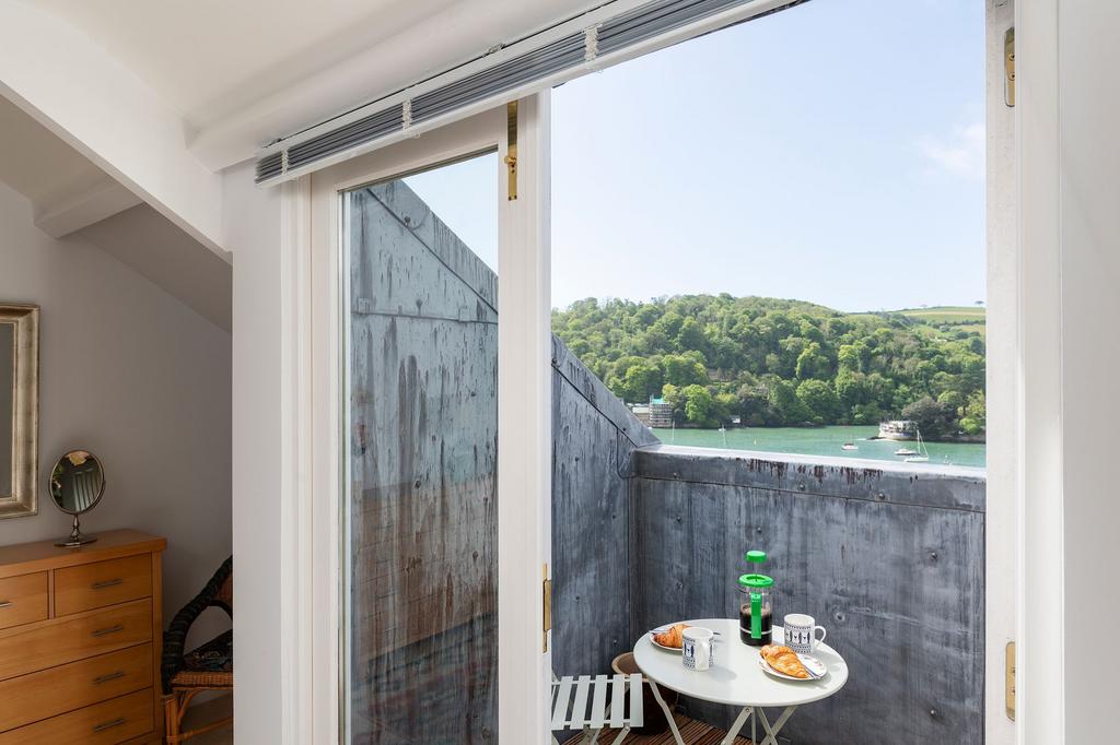 Principal Bedroom Balcony Upper Apartment...