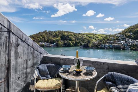 2 bedroom penthouse for sale, Upper Apartment Colonsay, Kingswear