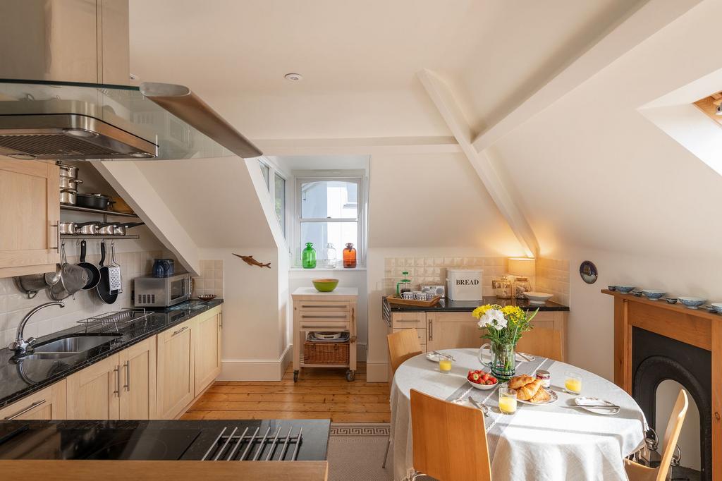 Kitchen Upper Apartment Colonsay Kingswear