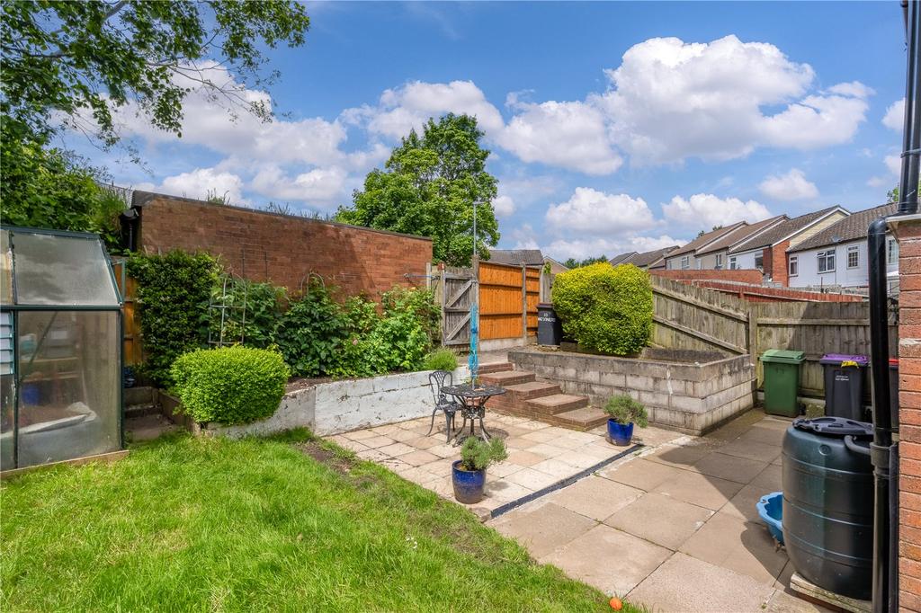 Waggoners Fold, Malinslee, Telford... 3 bed end of terrace house for