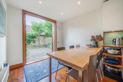103 Fernbrook Road, London, SE13 5NQ