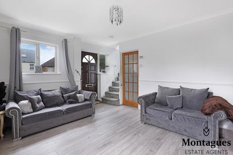9 Crossing Road, Epping, CM16 7BQ