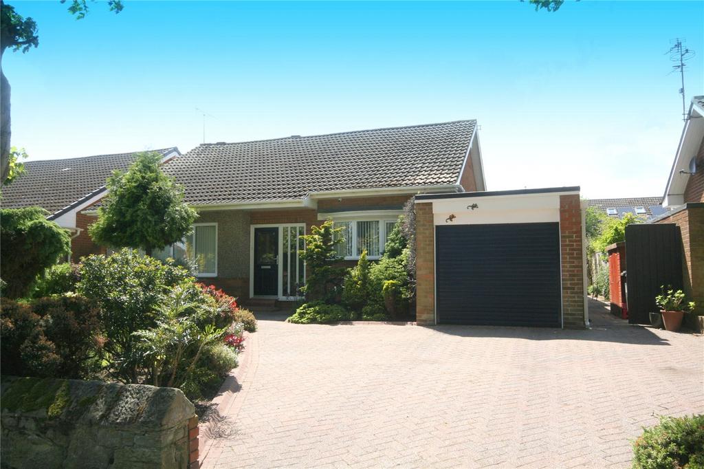 The Broadway, Cullercoats, NE30 4 bed bungalow for sale £600,000