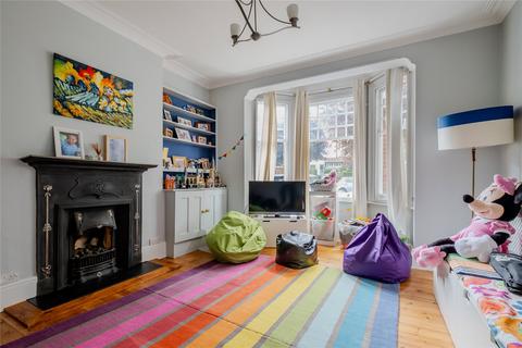 64 Braxted Park, London, SW16 3AU