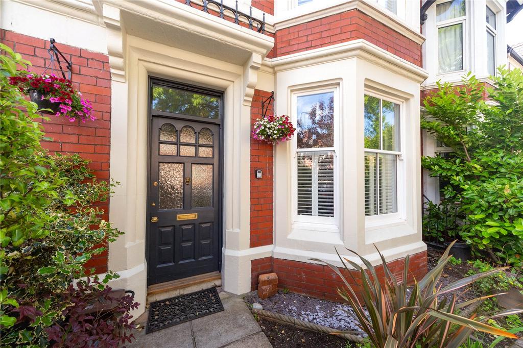 Deri Road, Penylan, Cardiff, CF23 4 bed terraced house for sale £525,000
