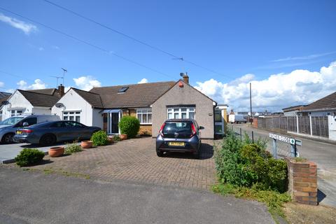 2 bedroom semi-detached bungalow for sale, Digby Road, Corringham, SS17