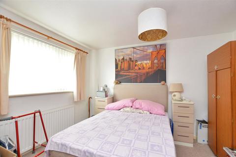269 The Glen, Palacefields, Runcorn, WA7 2TF