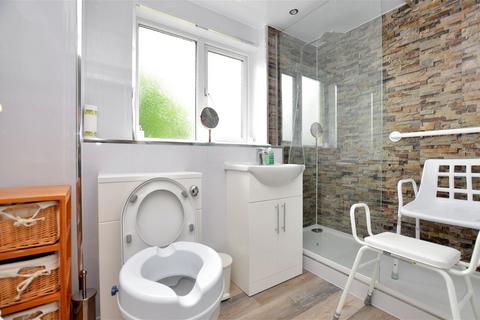 269 The Glen, Palacefields, Runcorn, WA7 2TF
