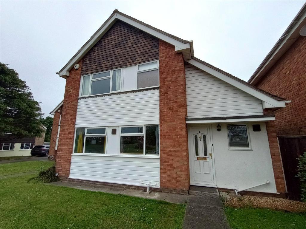 The Drive, Peel Common, Gosport... 3 bed detached house for sale £365,000