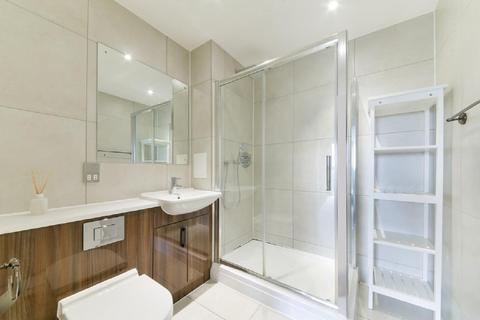 2 bedroom flat for sale, Central Avenue, Fulham