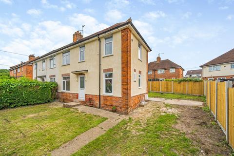 4 Staverton Road, Reading, RG2 7JX