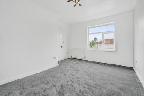 4 Staverton Road, Reading, RG2 7JX
