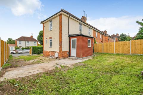 4 Staverton Road, Reading, RG2 7JX