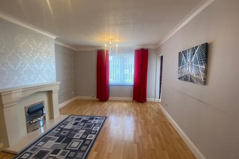 2 bedroom flat to rent, Dubton Street, Glasgow G34