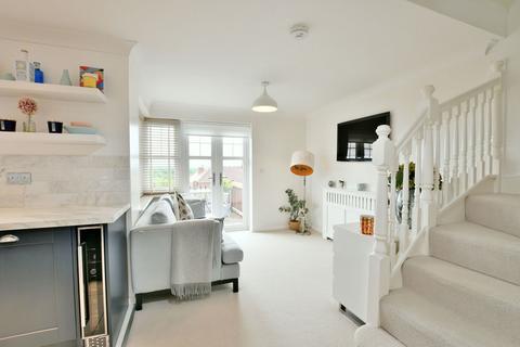 11 Elmfield, Hetton Le Hole, Houghton Le Spring, DH5 9BX