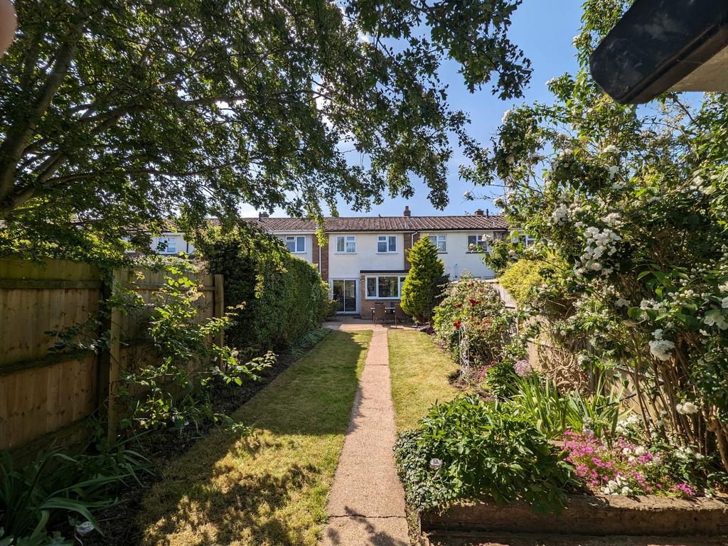 V Rear House 2