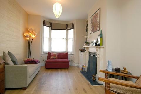 4 bedroom house to rent, Averill Street, Hammersmith, London, W6
